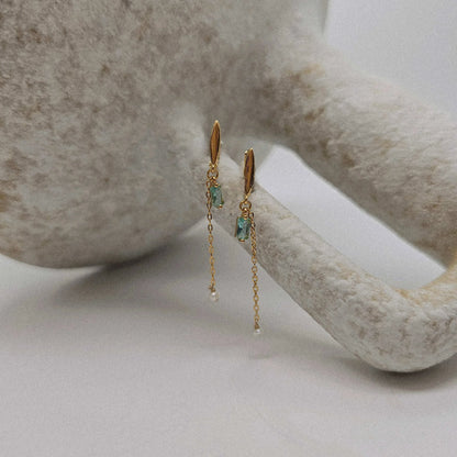 Détail des perles de culture utilisées pour les boucles Nina, matière naturelle sélectionnée avec soin, idée cadeau femme raffinée – KoolKado