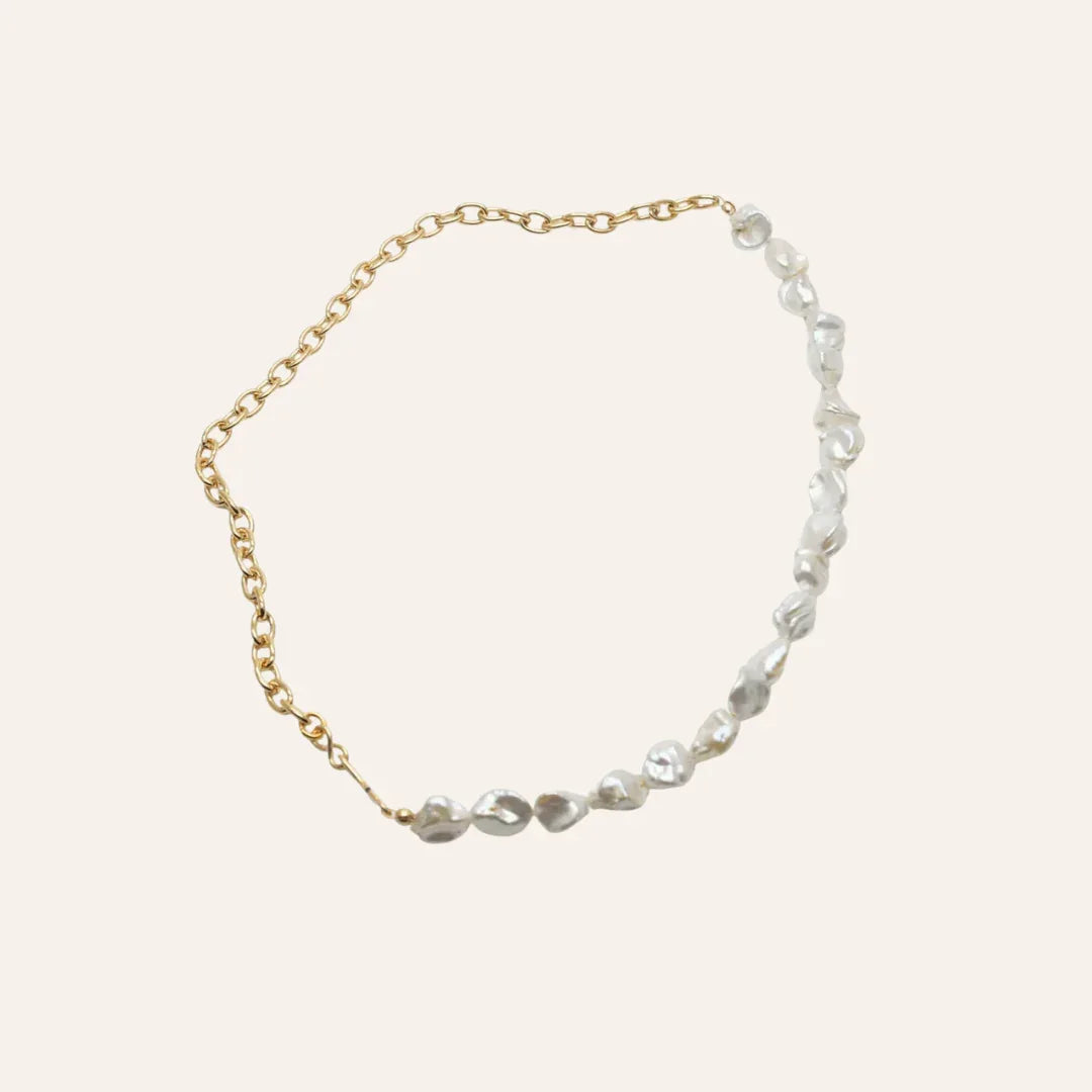 Collier Ress bi-matière avec perles de culture baroques et chaîne plaquée or 24 carats, bijou artisanal de caractère au chic équilibré, idée cadeau élégante – KoolKado