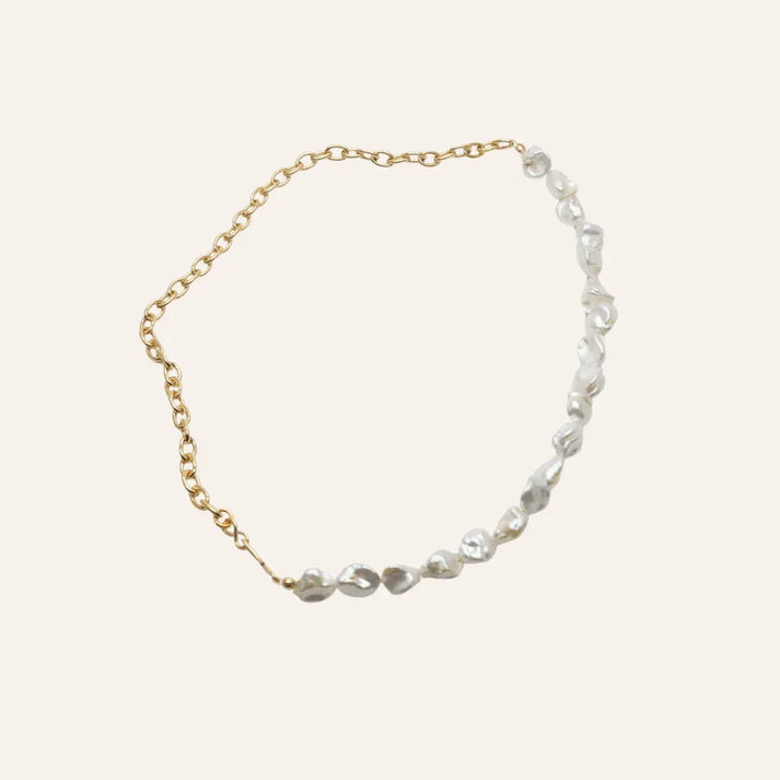 Collier Ress bi-matière avec perles de culture baroques et chaîne plaquée or 24 carats, bijou artisanal de caractère au chic équilibré, idée cadeau élégante – KoolKado