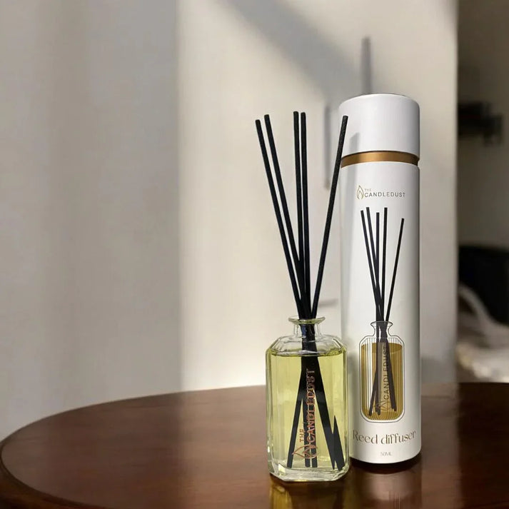 Idées cadeaux déco avec diffuseur de parfum d’intérieur, parfait pour une personne appréciant les intérieurs modernes et élégants.