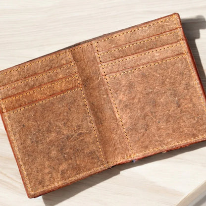 Intérieur du porte-cartes compact RFID Kochi avec rangements cartes, idée cadeau femme pratique et sécurisée – Koolkado